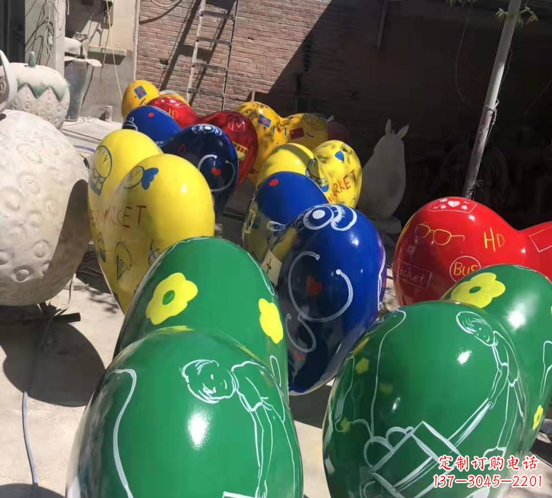 仙桃玻璃钢彩绘气球雕塑
