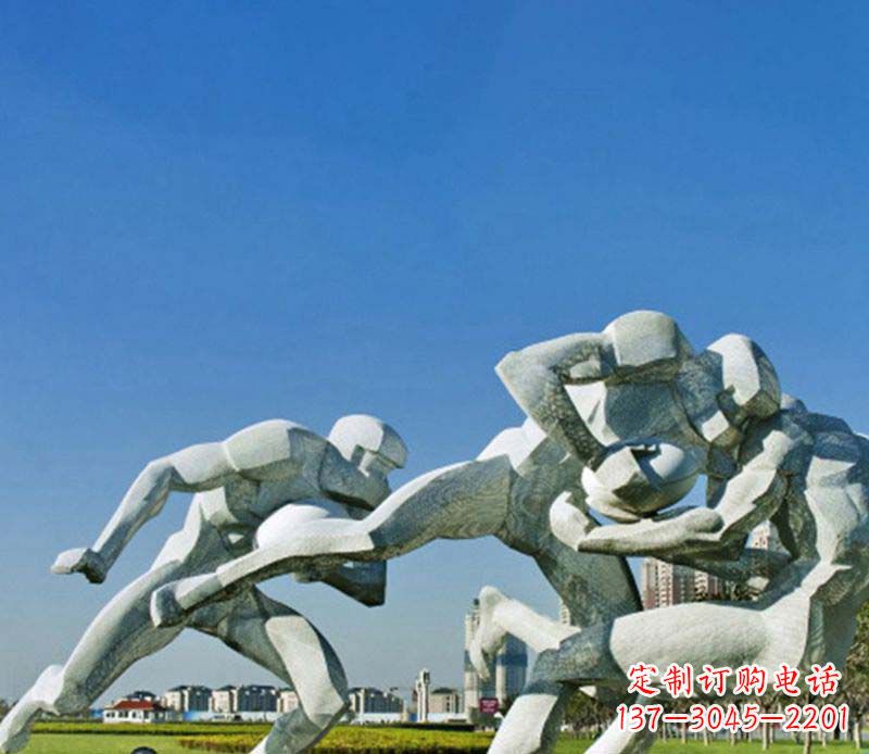仙桃橄榄球雕塑传承优雅运动精神