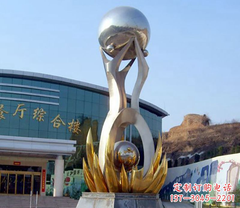 仙桃不锈钢荷叶托球雕塑艺术之美