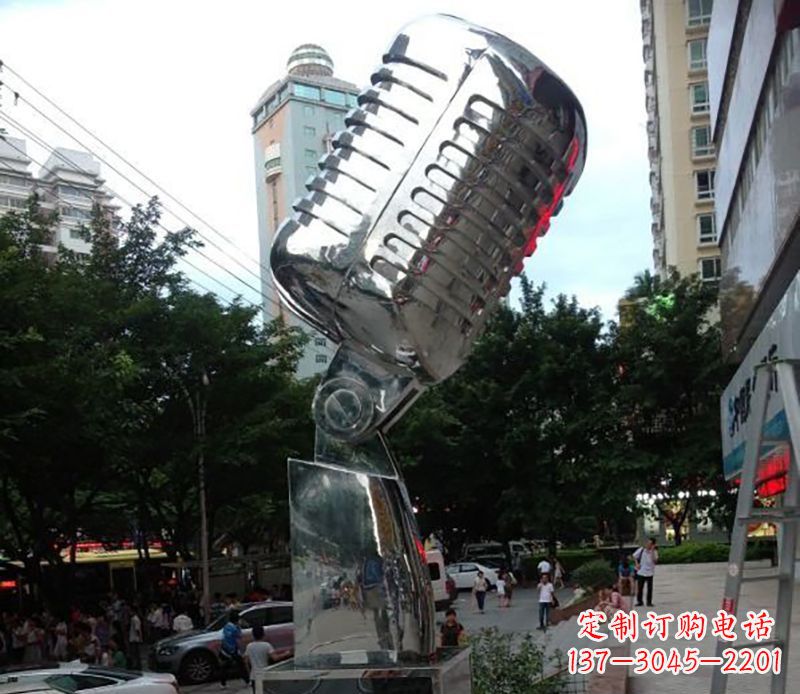 仙桃不锈钢话筒雕塑象征传统文化和新时代