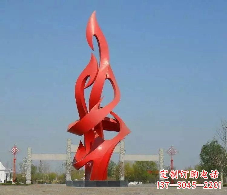 仙桃火苗雕塑点缀城市景观