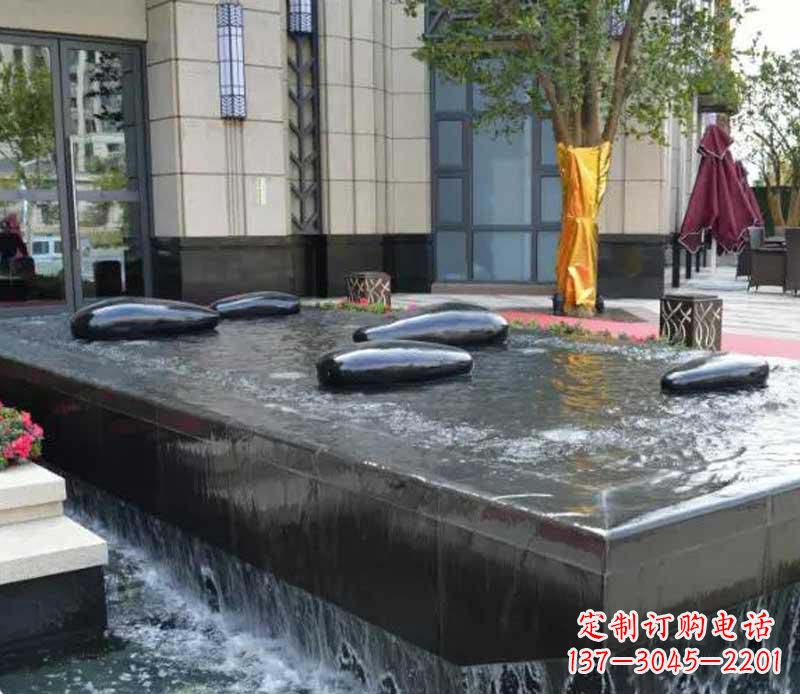 仙桃不锈钢景观异形水滴雕塑