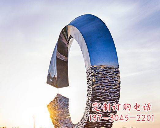 仙桃不锈钢景观圆环雕塑环绕自然之美