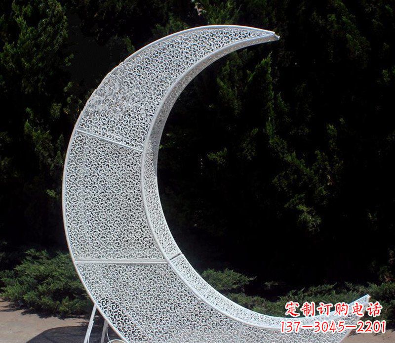 仙桃不锈钢镂空月亮公园雕塑浪漫而又神奇