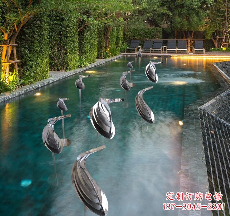 仙桃不锈钢动物雕塑——美丽的水景装置