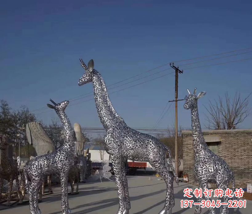 仙桃不锈钢镂空雕塑长颈鹿