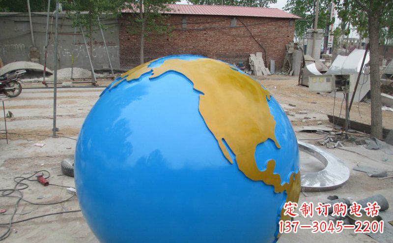 仙桃不锈钢校园地球雕塑象征着全球友好