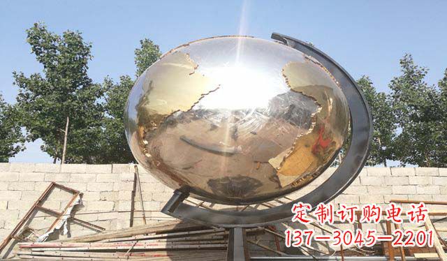 仙桃不锈钢校园地球仪雕塑——见证校园蓬勃发展
