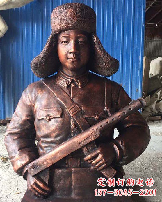 仙桃雷锋雕塑象征着无私奉献的力量