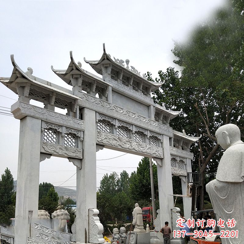 仙桃雕塑公园门口牌坊