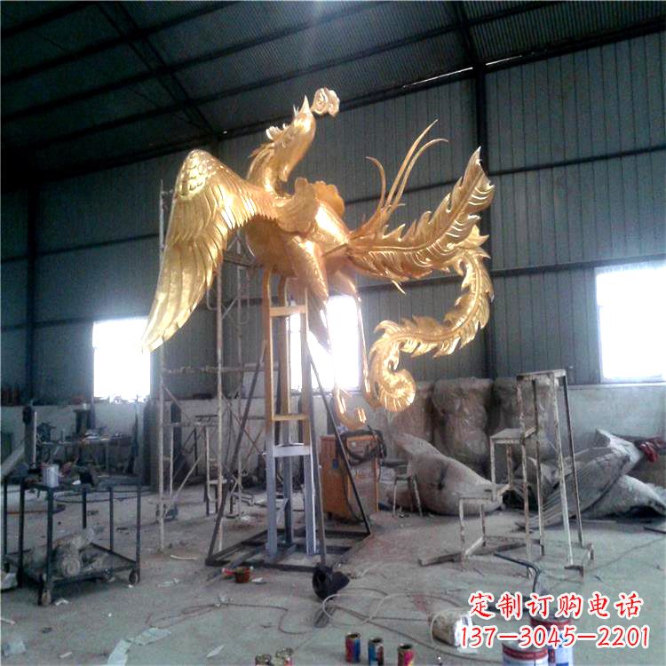 仙桃锻铜精美凤凰雕塑