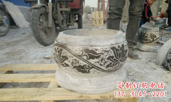 仙桃仿古圆形水缸石雕塑