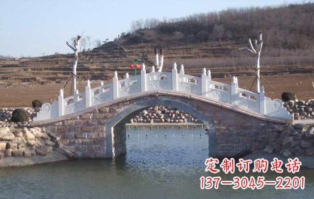 仙桃公园拱桥石雕