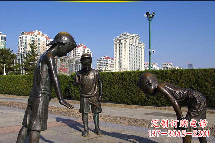仙桃玻璃钢陀螺雕塑