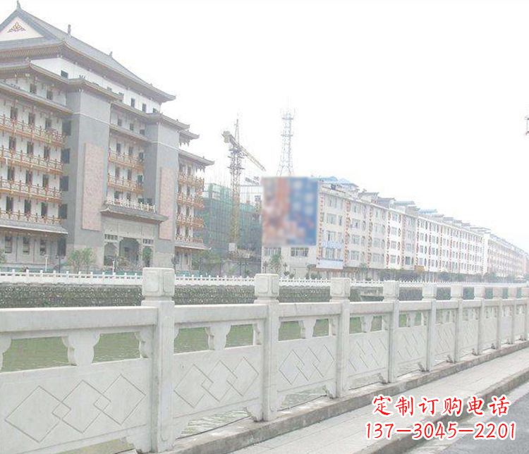 仙桃流光溢彩的大理石栏板石雕