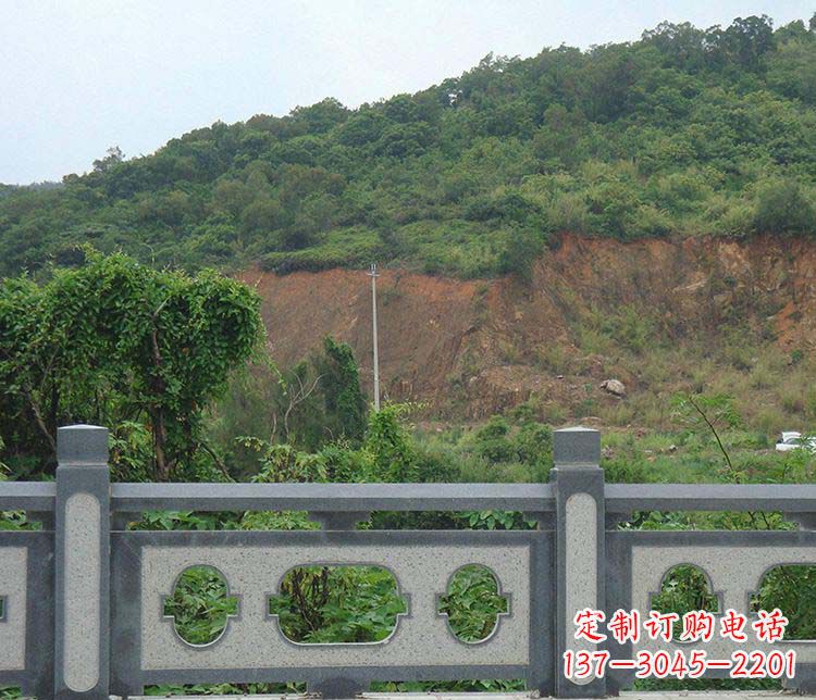 仙桃景区镂空仿古栏板石雕