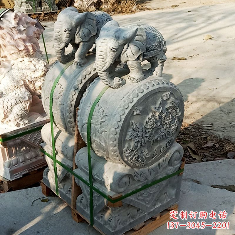 仙桃为您的大门增添重量感-中领雕塑石雕貔貅