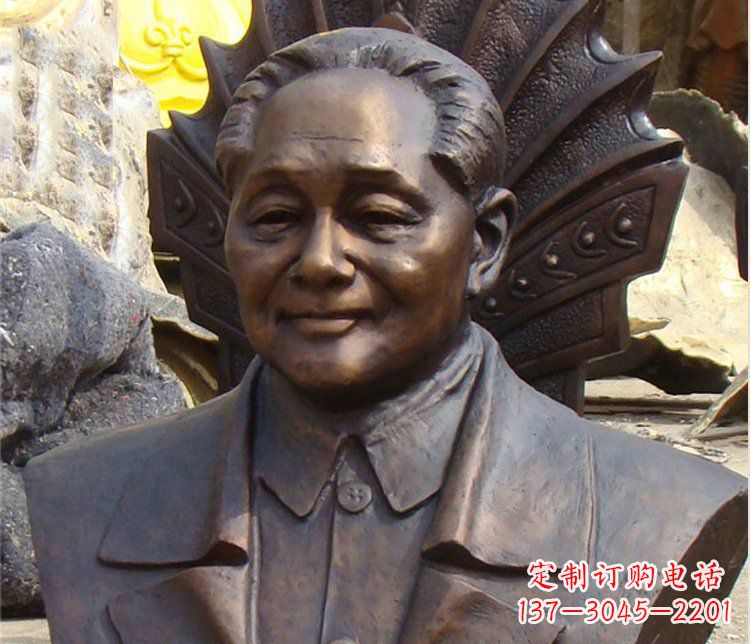 仙桃铜雕广场邓小平肖像雕塑