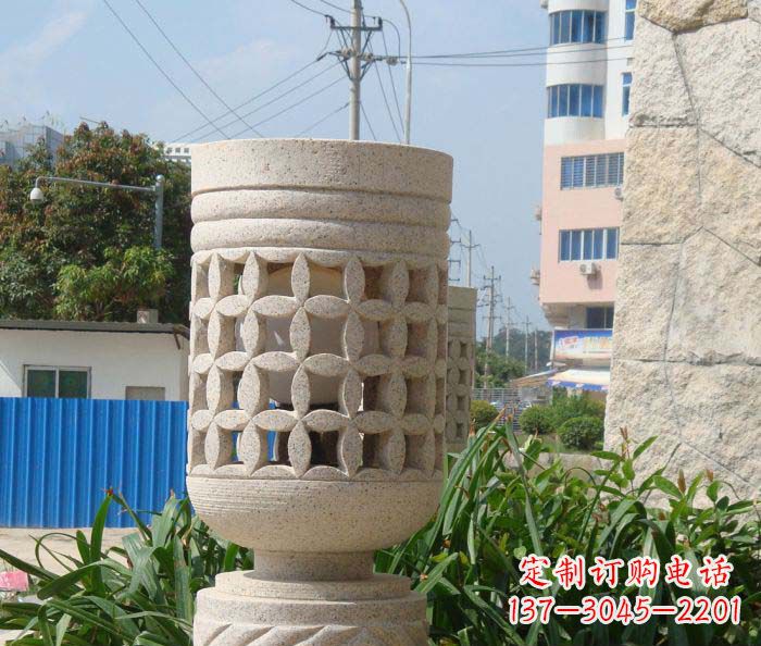 仙桃小区景观镂空石灯石雕