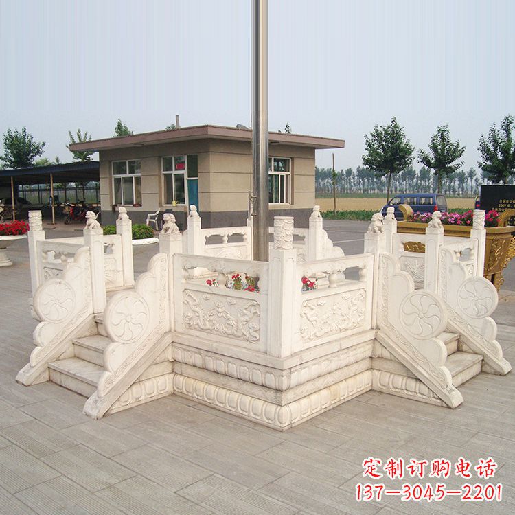 仙桃学校校园芝麻白广场升旗台