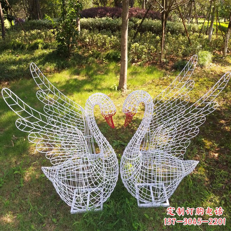 仙桃展翅天鹅公园绿地铁艺动物摆件