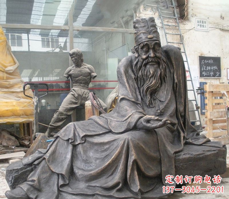 仙桃张仲景铜雕